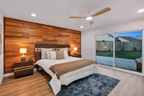 San Diego, CA 92129,9562 Benavente St