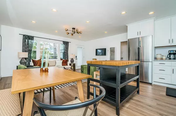 1001 11 3rd street, Coronado, CA 92118