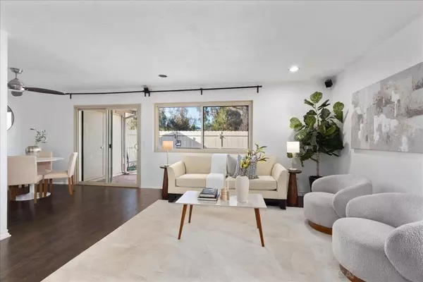 San Diego, CA 92139,2728 Casey St