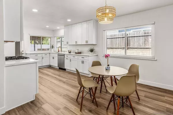 Oceanside, CA 92056,4137 Alana Cir