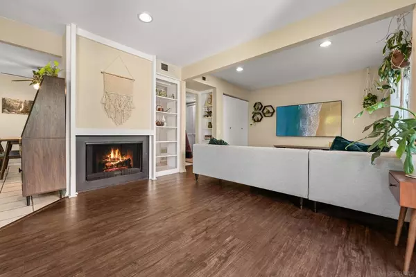 San Diego, CA 92119,7821 Tommy Dr #35