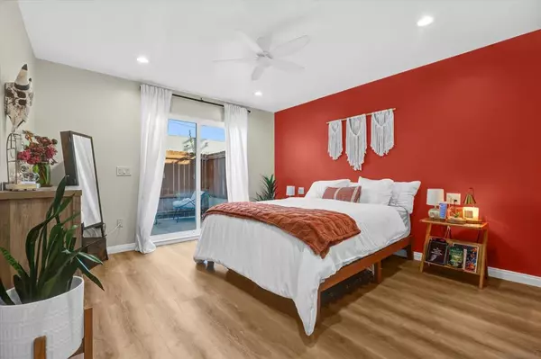 Los Angeles, CA 90041,4927 Ellenwood Drive