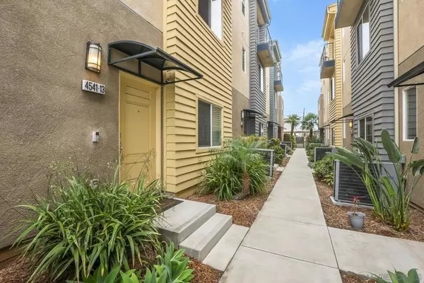 San Diego, CA 92120,4541 Rainier Ave #13