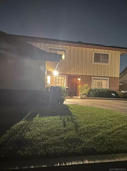 9828 Gene St, Cypress, CA 90630