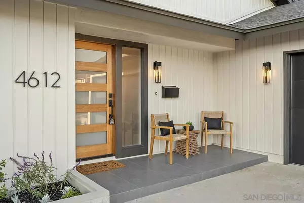 San Diego, CA 92122,4612 Benhurst Avenue