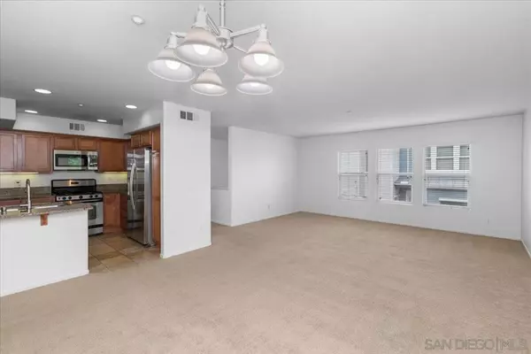 San Diego, CA 92110,3477 Coastline Place