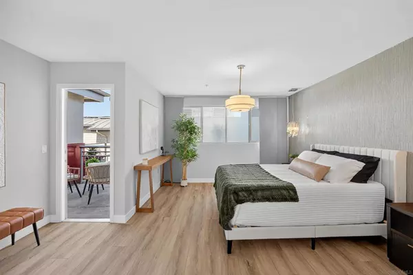 Encinitas, CA 92024,687 S Coast Highway 101 #232