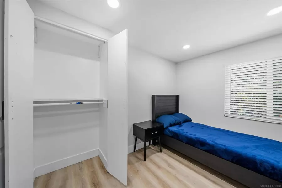 1730 Vista Del Valle Blvd #1 - ROOM FOR RENT in 3..., El Cajon, CA 92019