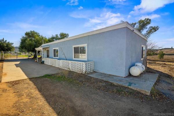 Ramona, CA 92065,1703 Ashley