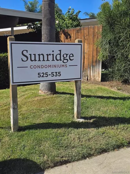 525 N Beech St #23, Escondido, CA 92025