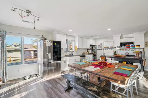 Yucca Valley, CA 92284,6941 Lennox Ave