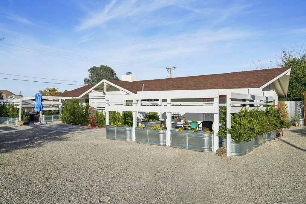 Yucca Valley, CA 92284,6941 Lennox Ave