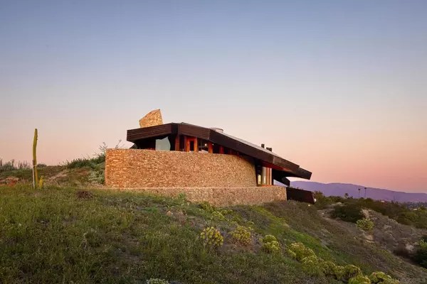 Valley Center, CA 92082,10650 Old Castle Road