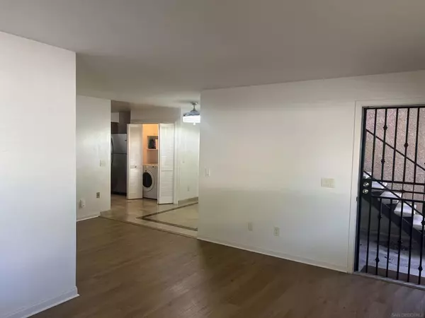 San Diego, CA 92106,3044 Oliphant St Unit A #A