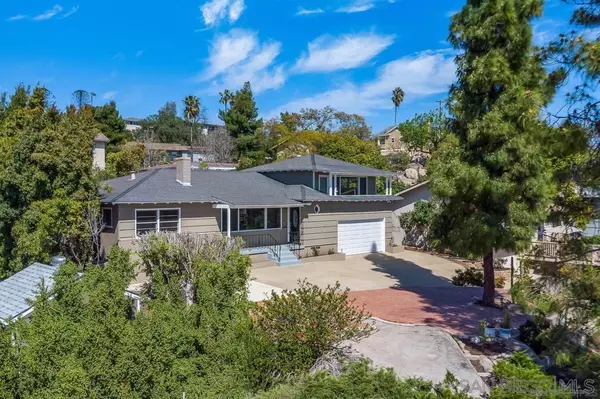 La Mesa, CA 91941,8810 Mariposa St.