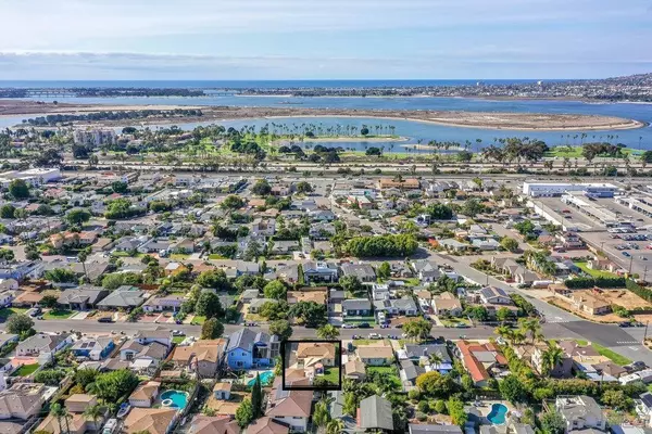 San Diego, CA 92110,2001 Erie St