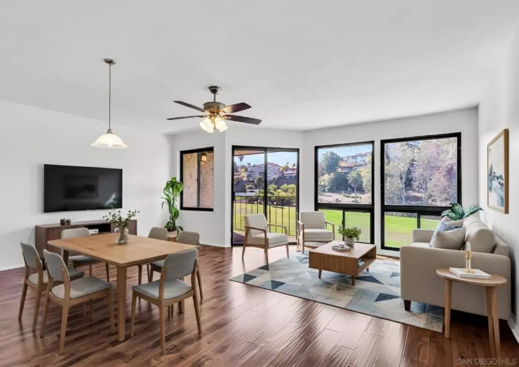 Carlsbad, CA 92009,2507 Navarra Dr #202