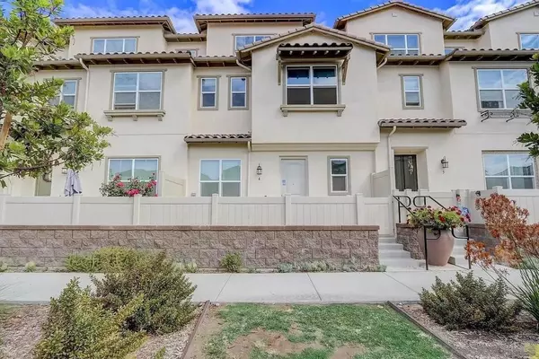 1215 Idanan Rd #4, Chula Vista, CA 91913