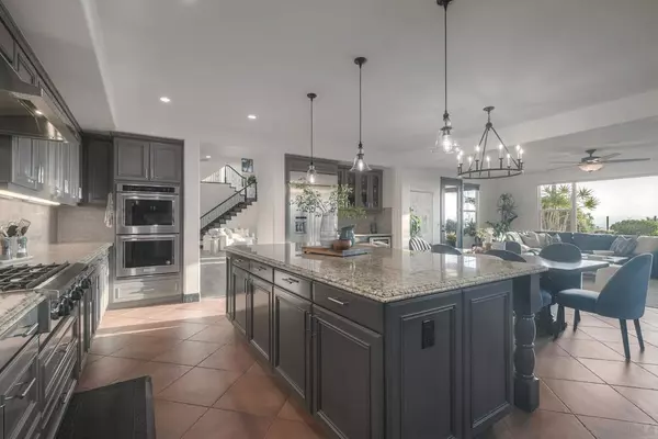 Carlsbad, CA 92009,7635 Circulo Sequoia