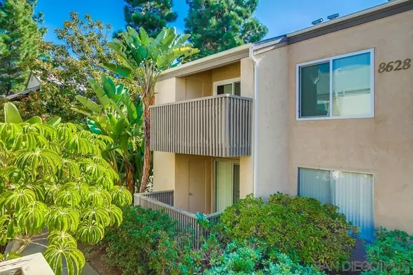 La Jolla, CA 92037,8628 Via Mallorca #D