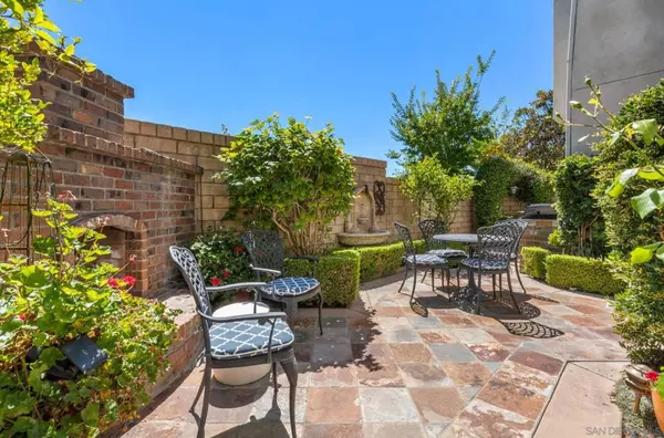 1329 Caminito Balada, La Jolla, CA 92037