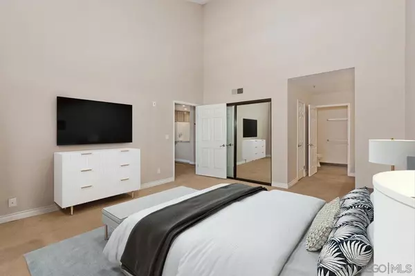 San Diego, CA 92110,5645 Friars Road #397