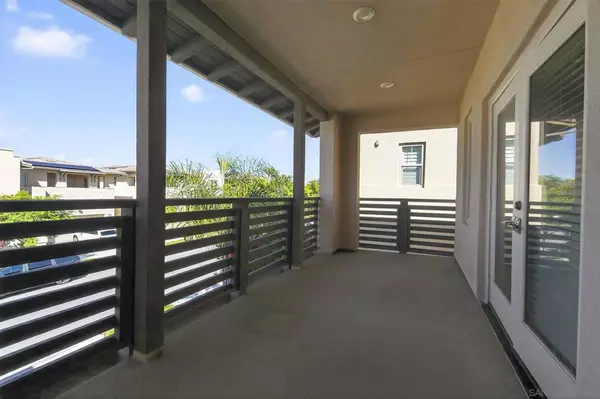 San Diego, CA 92130,6693 Elegante Way