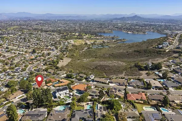 San Diego, CA 92120,6346 Ridge Manor Avenue