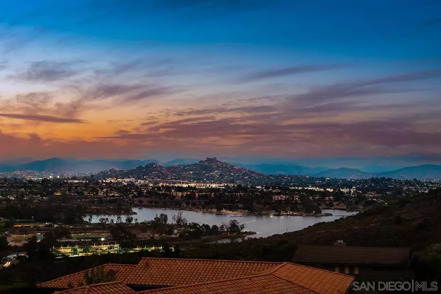 6346 Ridge Manor Avenue, San Diego, CA 92120