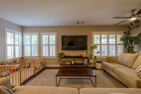 Santee, CA 92071,315 Whispering Willow Dr. #B