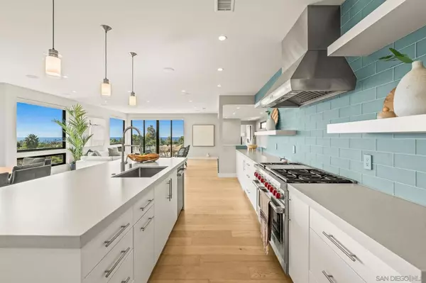 San Diego, CA 92109,1505 Loring St