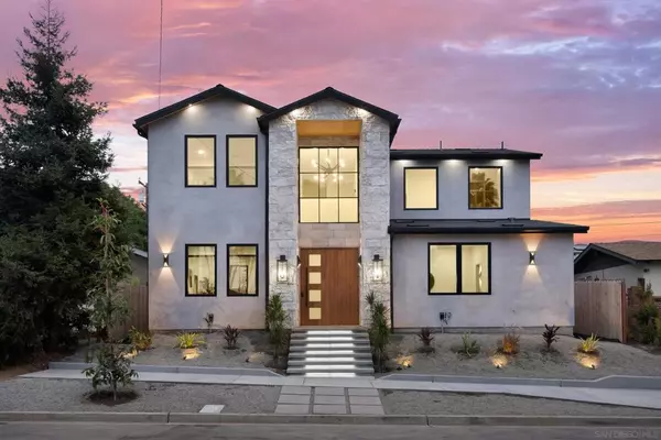 San Diego, CA 92110,1531 33 Lieta St