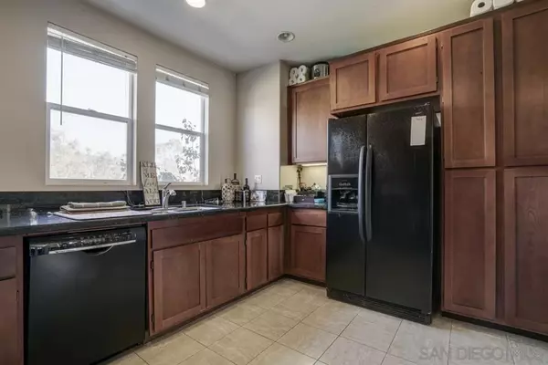 San Marcos, CA 92078,1386 Dandelion Way