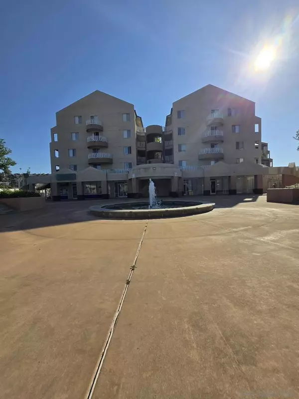 La Mesa, CA 91942,4701 Date #205