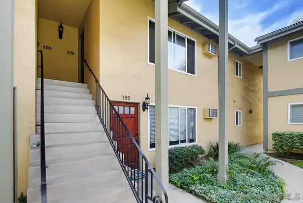 La Mesa, CA 91942,4847 Williamsburg Lane #255