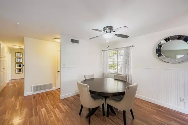 Santee, CA 92071,9760 PEBBLE BEACH DR