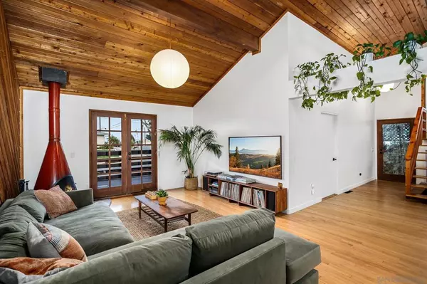 San Diego, CA 92107,4021 Bernice Dr