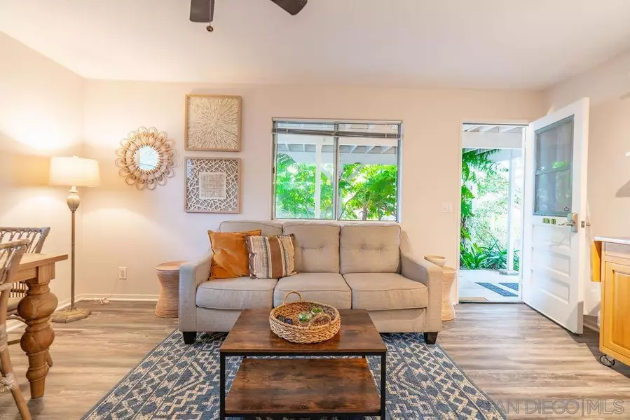 7377 Eads Ave #1, La Jolla, CA 92037