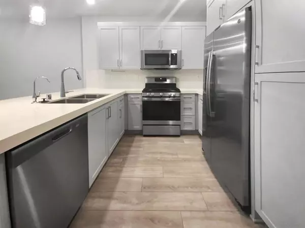 San Marcos, CA 92078,1206 Sunrise Vw #102