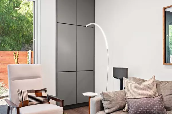 La Mesa, CA 91941,8268 High St