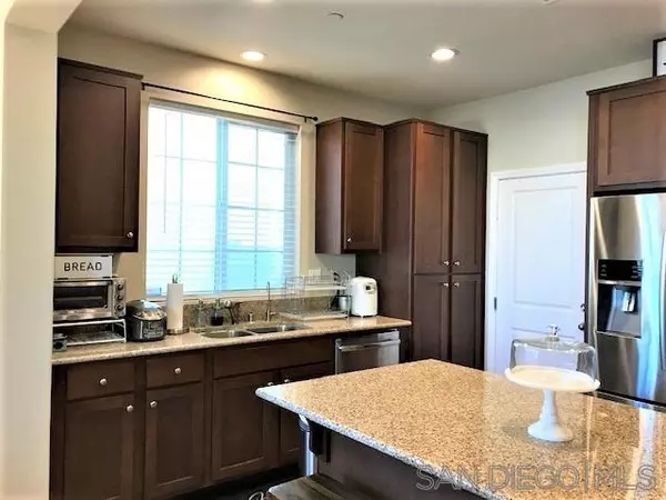 Chula Vista, CA 91913,1306 Santa Victoria