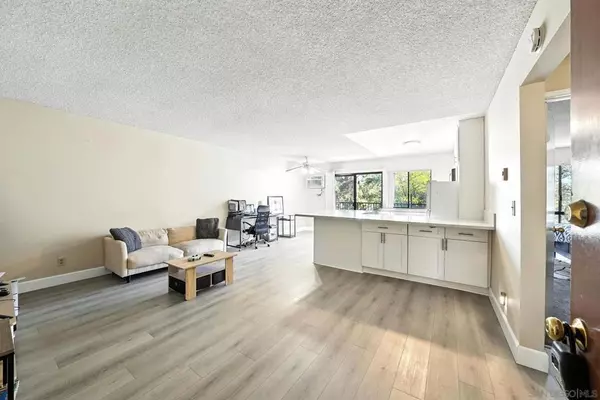 7838 Cowles Mountain Court #C6, San Diego, CA 92119