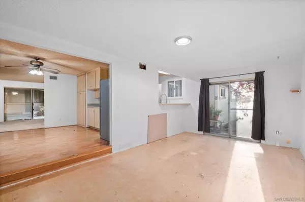 San Diego, CA 92111,1540 Corsica Street