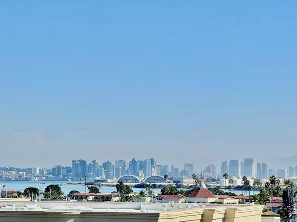 370 Rosecrans St #302, San Diego, CA 92106