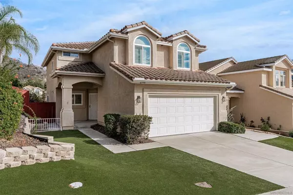 29747 Circle R Ct, Escondido, CA 92026