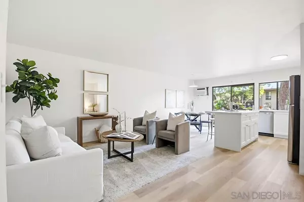 7858 Cowles Mountain Ct #D7, San Diego, CA 92119