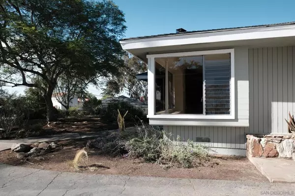 Vista, CA 92084,2345 Alta Vista Dr