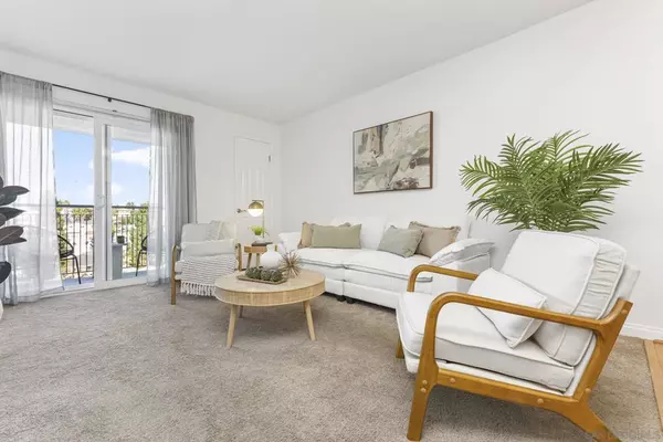 San Diego, CA 92115,5252 Orange Avenue #313