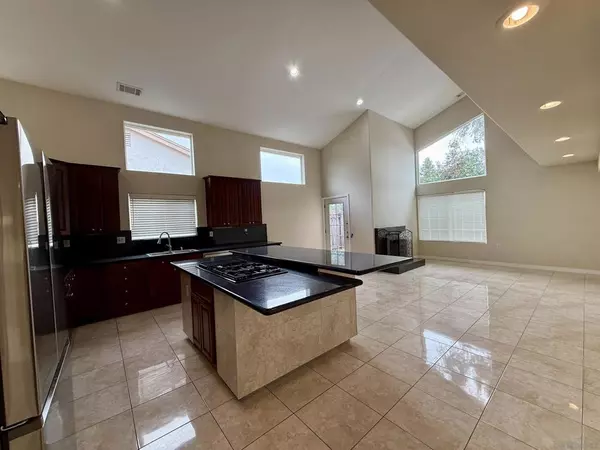 San Diego, CA 92129,12665 Sundance Ave