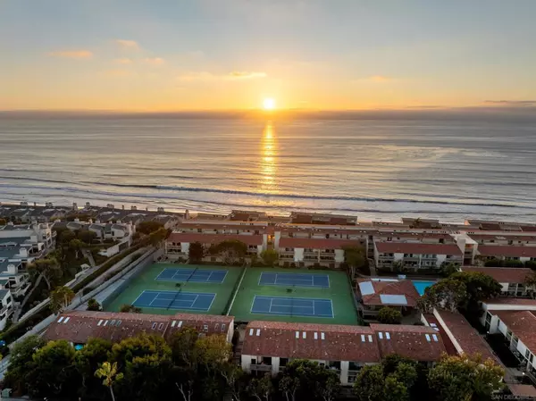 Solana Beach, CA 92075,429 S Sierra Ave #328